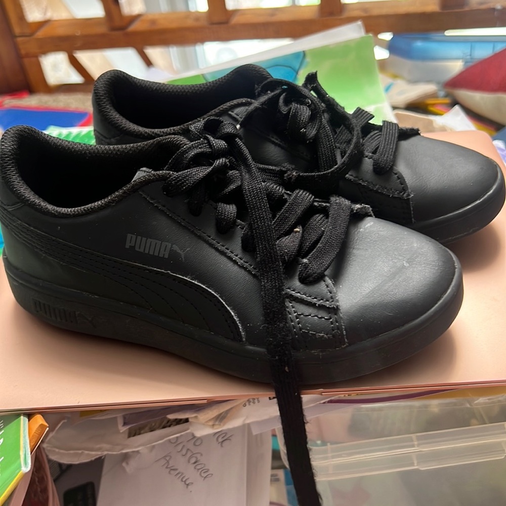 Puma Sneakers